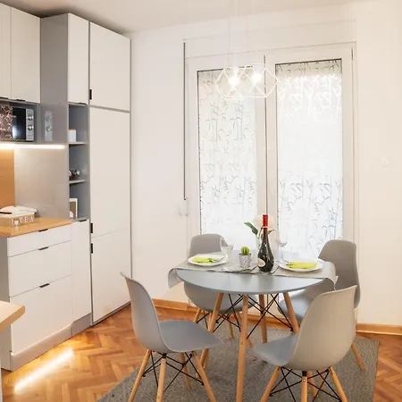 Dorotea Lux Apartment
